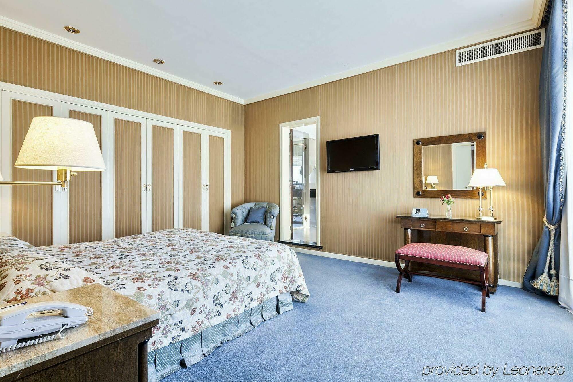 クラリッジ ホテル ブエノスアイレス エクステリア 写真 A bedroom at the hotel